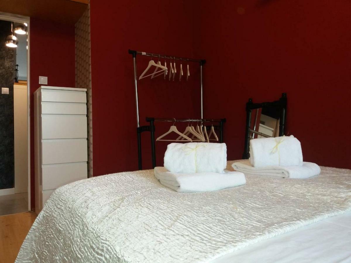 Apartament Wakacyjny U Adrianny Danzica Esterno foto